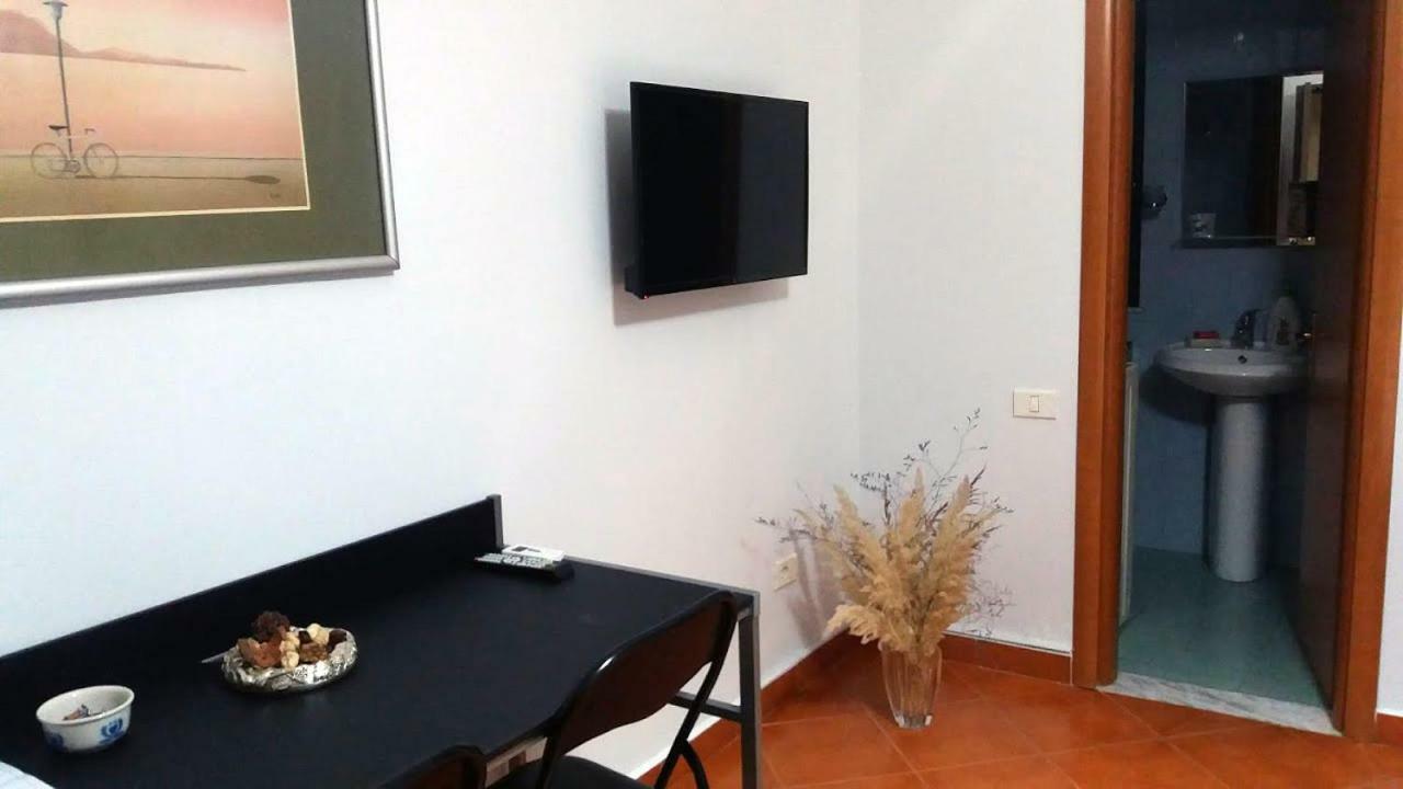 Arso Studio Tirana Kültér fotó